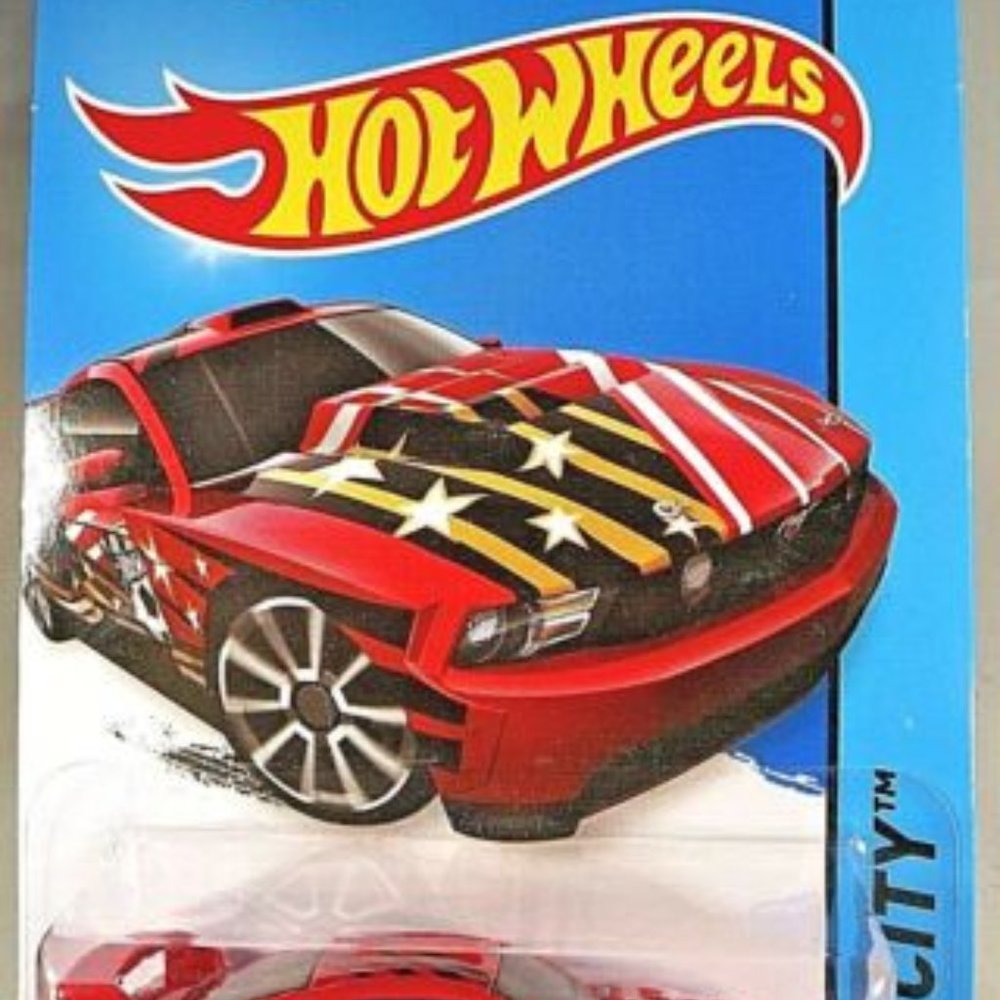 2011 Hot Wheels Mattel Custom Soccer 12 Ford Mustang